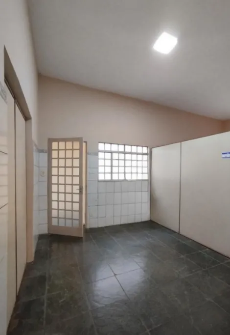 Alugar Comercial padrão / Casa comercial em Ribeirão Preto R$ 3.800,00 - Foto 4