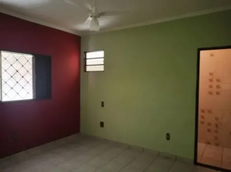 Alugar Casa / Padrão em Ribeirão Preto R$ 1.600,00 - Foto 5