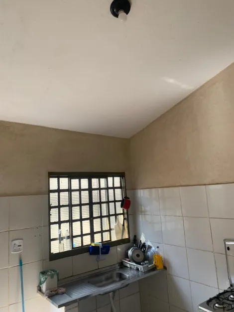 Comprar Casa / Padrão em Ribeirão Preto R$ 135.000,00 - Foto 5