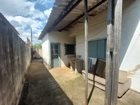 Alugar Casa / Padrão em Ribeirão Preto R$ 800,00 - Foto 15