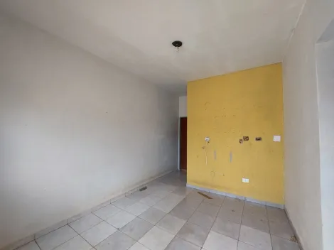 Alugar Casa / Padrão em Ribeirão Preto R$ 800,00 - Foto 9