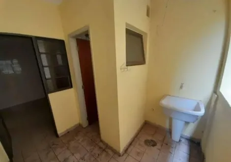 Alugar Apartamento / Padrão em Ribeirão Preto R$ 1.000,00 - Foto 6