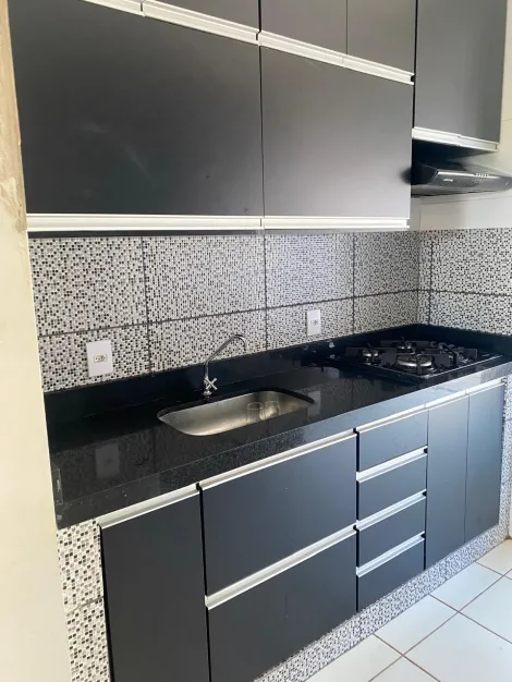 Comprar Casa / Padrão em Ribeirão Preto R$ 300.000,00 - Foto 3