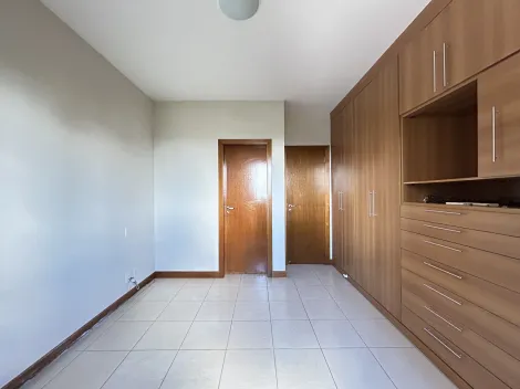 Alugar Apartamento / Padrão em Ribeirão Preto R$ 3.800,00 - Foto 13