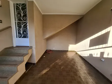 Casa / Sobrado em Ribeirão Preto Alugar por R$2.500,00