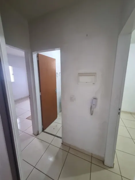 Comprar Casa condomínio / Padrão em Brodowski R$ 129.000,00 - Foto 16