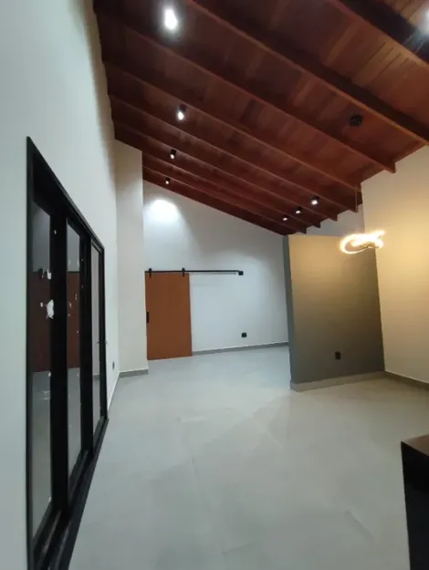 Comprar Casa / Padrão em Cravinhos R$ 770.000,00 - Foto 4