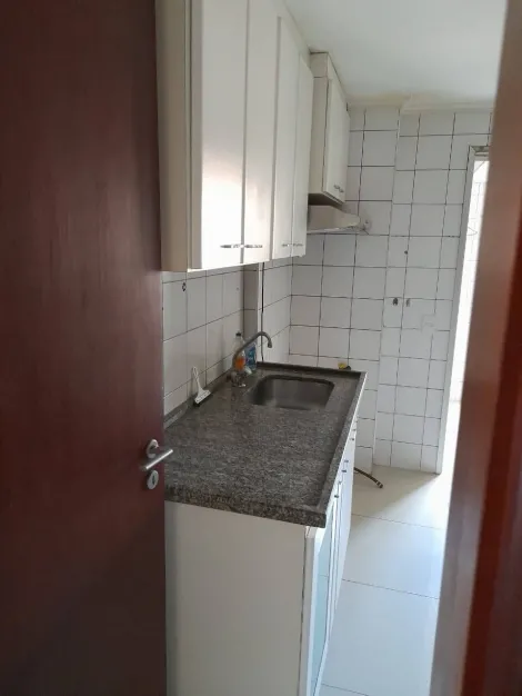 Comprar Apartamento / Padrão em Ribeirão Preto R$ 470.000,00 - Foto 2