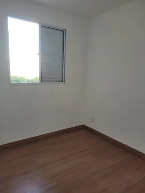 Alugar Apartamento / Padrão em Ribeirão Preto R$ 1.100,00 - Foto 8