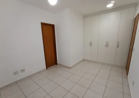 Alugar Apartamento / Padrão em Ribeirão Preto R$ 2.200,00 - Foto 4