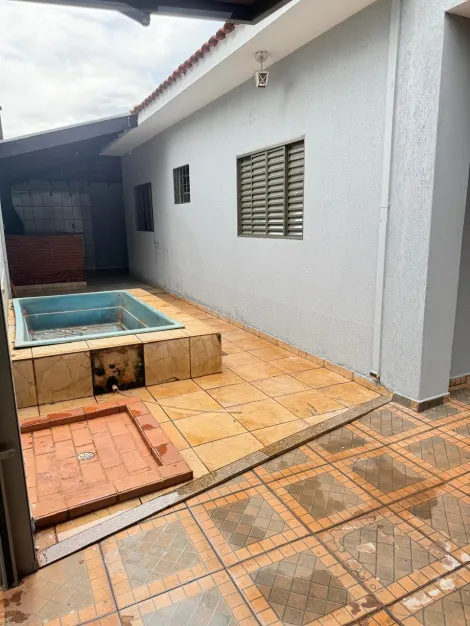 Comprar Casa / Padrão em Ribeirão Preto R$ 350.000,00 - Foto 3