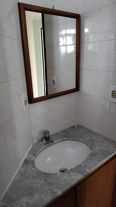 Alugar Apartamento / Padrão em Ribeirão Preto R$ 1.200,00 - Foto 17