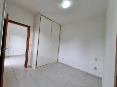 Alugar Apartamento / Padrão em Ribeirão Preto R$ 1.500,00 - Foto 17