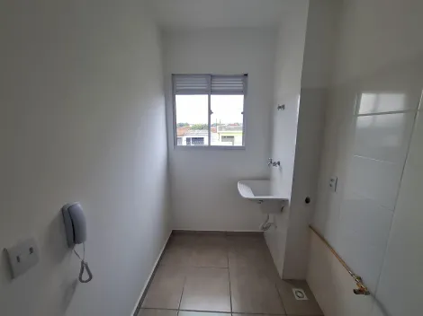 Alugar Apartamento / Padrão em Ribeirão Preto R$ 600,00 - Foto 4