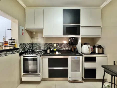 Apartamento / Padrão em Ribeirão Preto Alugar por R$0,00