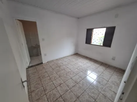 Alugar Casa / Padrão em Ribeirão Preto R$ 1.800,00 - Foto 7