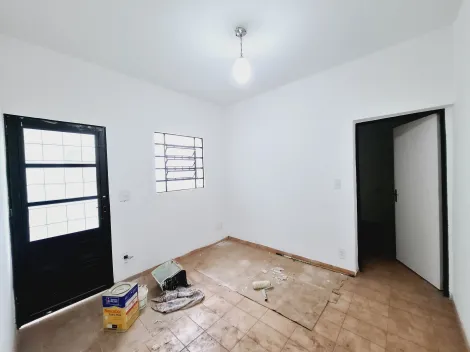 Alugar Casa / Padrão em Ribeirão Preto R$ 1.000,00 - Foto 8