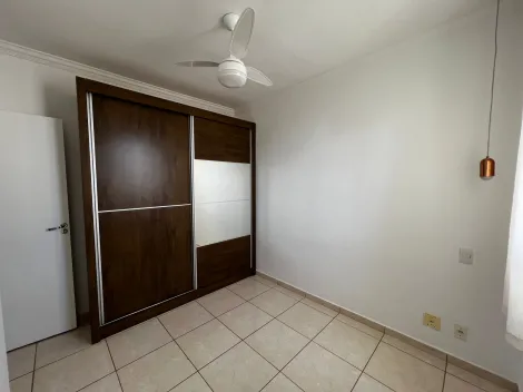 Alugar Apartamento / Padrão em Ribeirão Preto R$ 1.400,00 - Foto 14