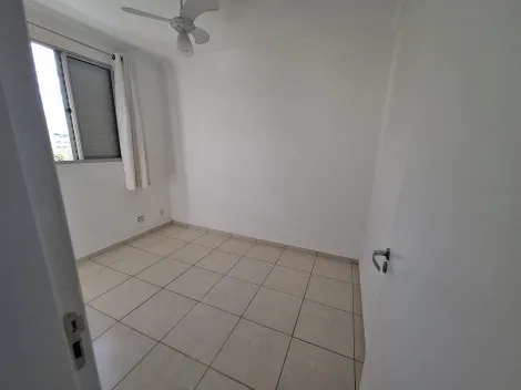 Alugar Apartamento / Padrão em Ribeirão Preto R$ 1.400,00 - Foto 11