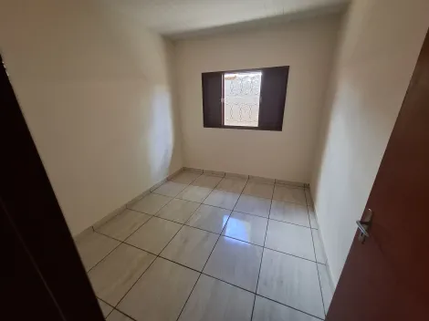 Alugar Casa / Padrão em Ribeirão Preto R$ 1.100,00 - Foto 6