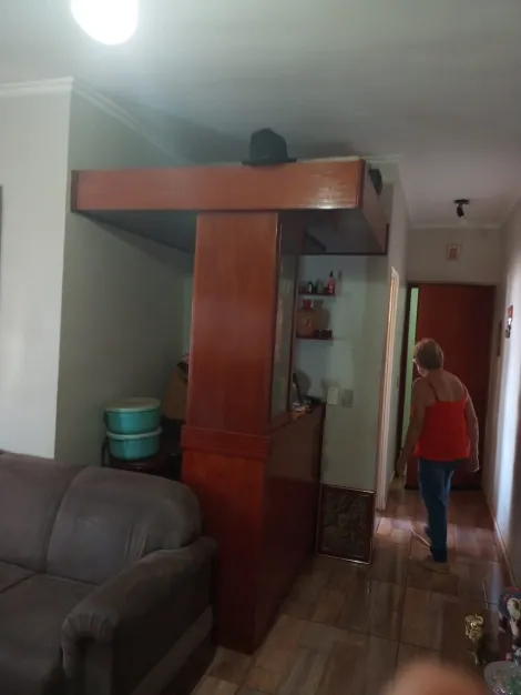 Comprar Apartamento / Padrão em Ribeirão Preto R$ 160.000,00 - Foto 2