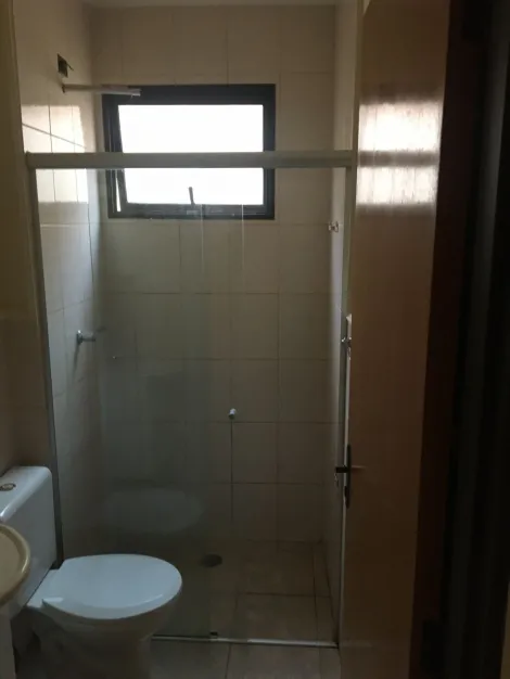 Alugar Apartamento / Padrão em Ribeirão Preto R$ 1.000,00 - Foto 10