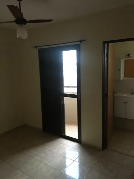 Alugar Apartamento / Padrão em Ribeirão Preto R$ 1.000,00 - Foto 6