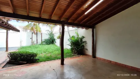 Alugar Casa / Padrão em Ribeirão Preto R$ 2.000,00 - Foto 7