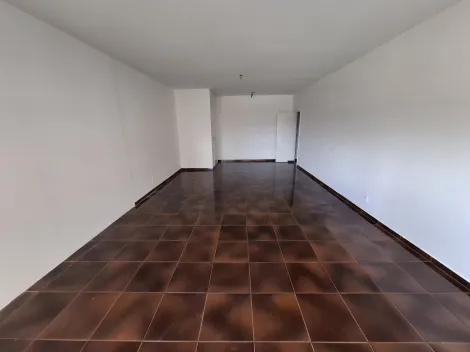 Alugar Apartamento / Padrão em Ribeirão Preto R$ 1.800,00 - Foto 2