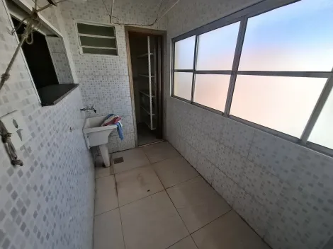 Alugar Apartamento / Padrão em Ribeirão Preto R$ 1.200,00 - Foto 5