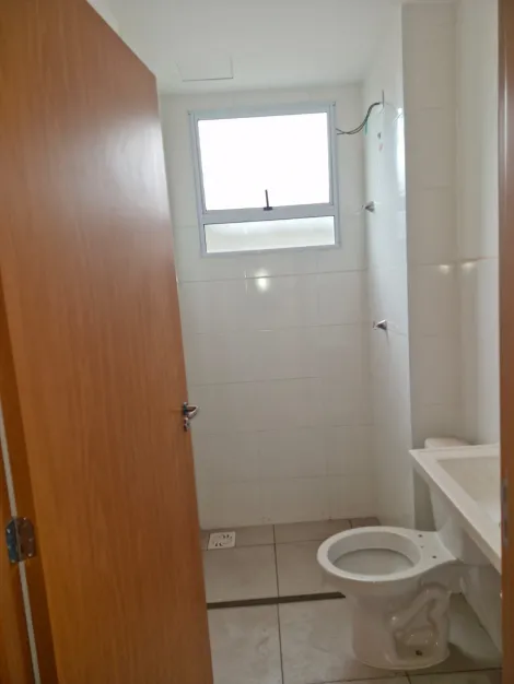 Alugar Apartamento / Padrão em Ribeirão Preto R$ 850,00 - Foto 18