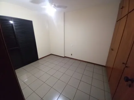 Alugar Apartamento / Padrão em Ribeirão Preto R$ 2.300,00 - Foto 17