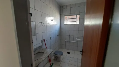 Alugar Casa / Padrão em Ribeirão Preto R$ 1.300,00 - Foto 22