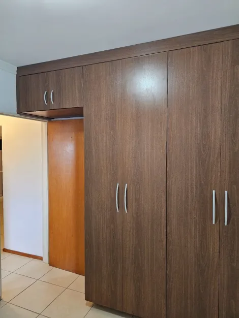 Alugar Apartamento / Padrão em Ribeirão Preto R$ 2.200,00 - Foto 15