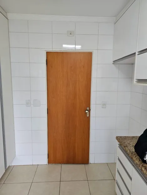 Alugar Apartamento / Padrão em Ribeirão Preto R$ 2.200,00 - Foto 17