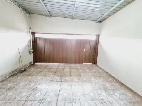 Casa / Padrão em Ribeirão Preto Alugar por R$1.500,00