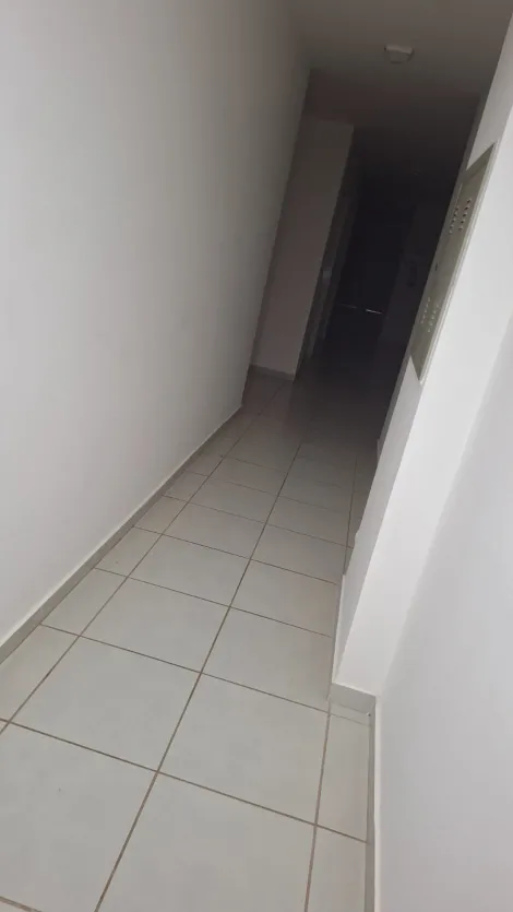 Alugar Apartamento / Padrão em Ribeirão Preto R$ 1.600,00 - Foto 7