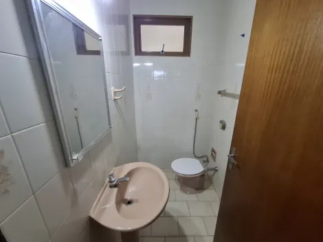 Alugar Apartamento / Padrão em Ribeirão Preto R$ 1.600,00 - Foto 11