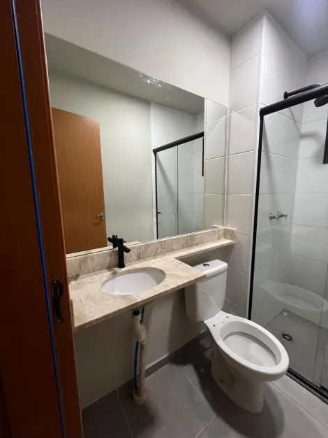 Alugar Apartamento / Padrão em Ribeirão Preto R$ 1.850,00 - Foto 11