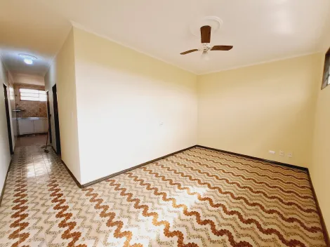 Alugar Casa / Padrão em Ribeirão Preto R$ 1.700,00 - Foto 5